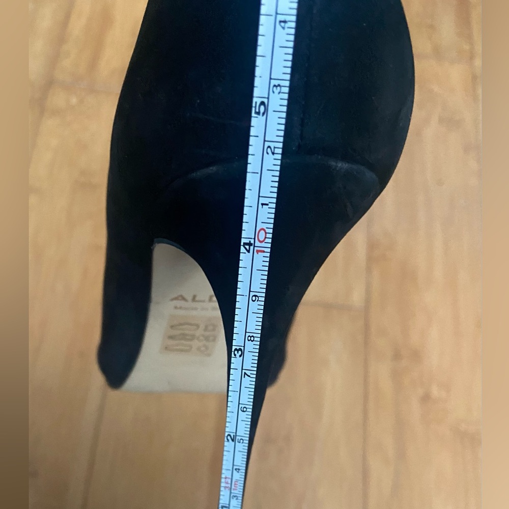 ALDO Melidith Stiletto booties. Size 9. - Picture 3 of 7